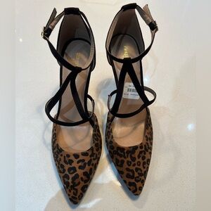 Black and leopard Christian Siriano heels. Size 9.5